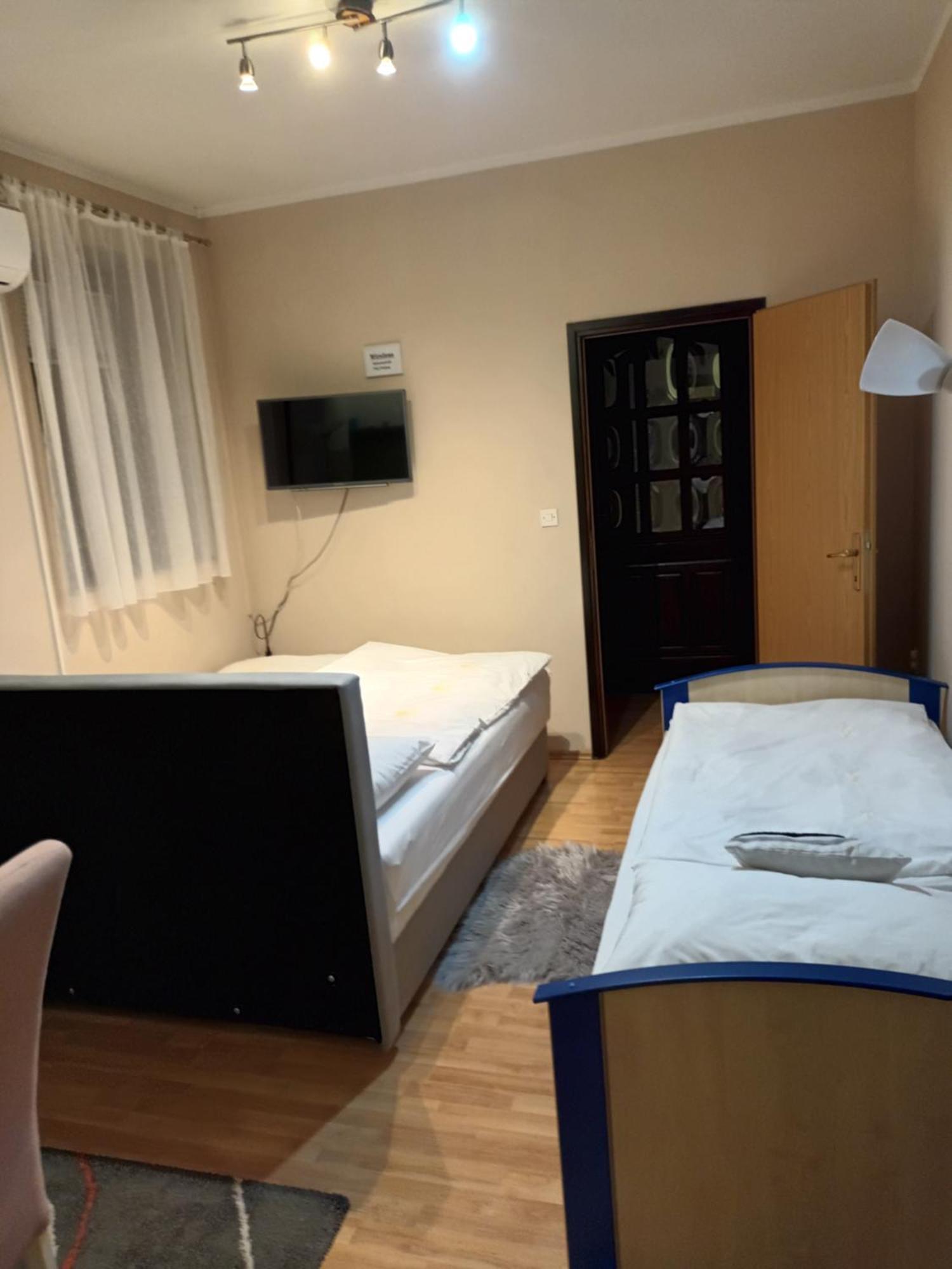 Studio Apartman Salopek Ogulin Exterior foto